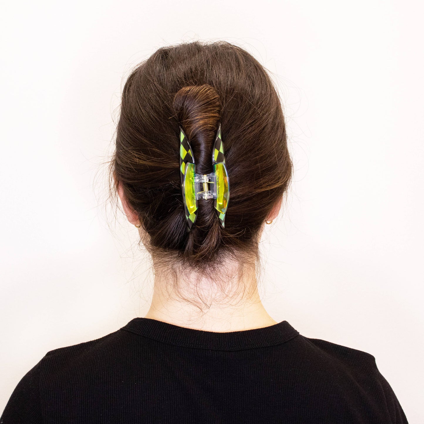 Medium Round Iridescent Checkered Hair Claw Clip: Black