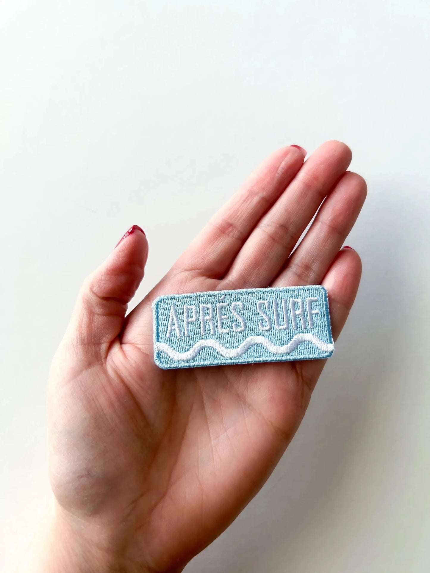 Apres Surf Embroidered Iron On Patch - Bria Blair Creative
