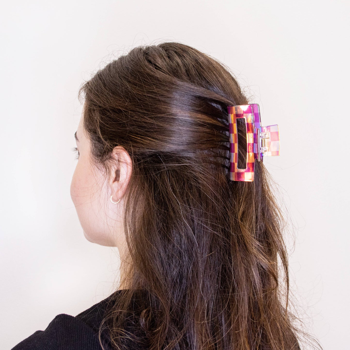 Medium Square Iridescent Checkered Hair Claw Clip: Black