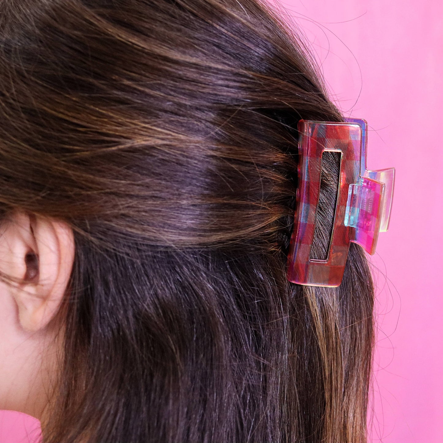 Medium Square Iridescent Checkered Hair Claw Clip: Black