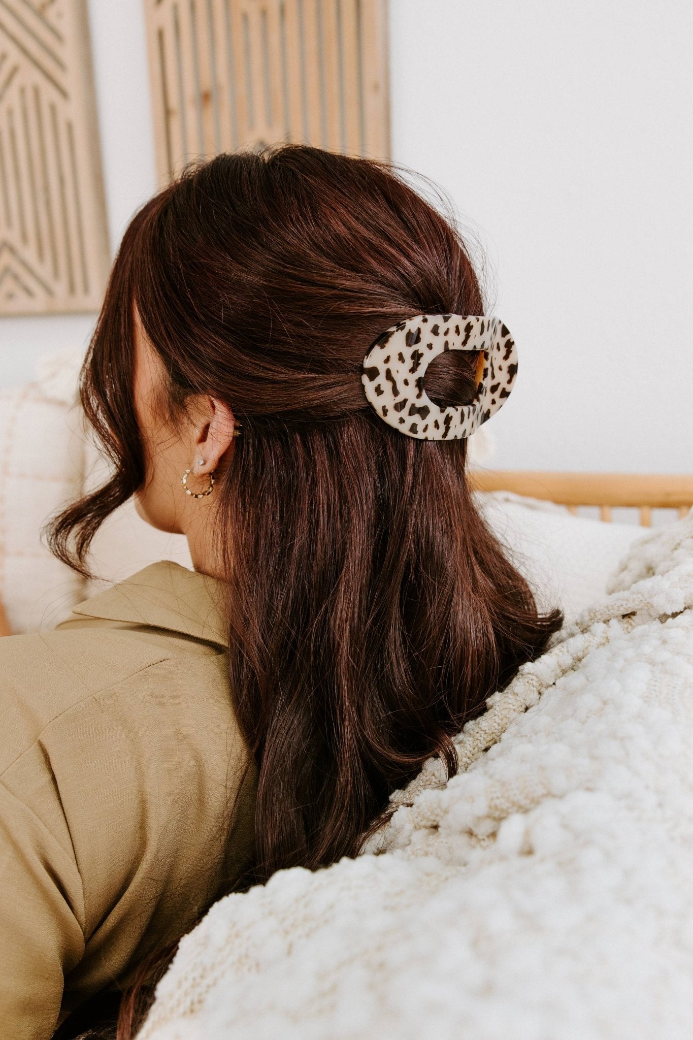 Round Flat Hair Clip | Large | Blonde Tortoise - Bria Blair Creative