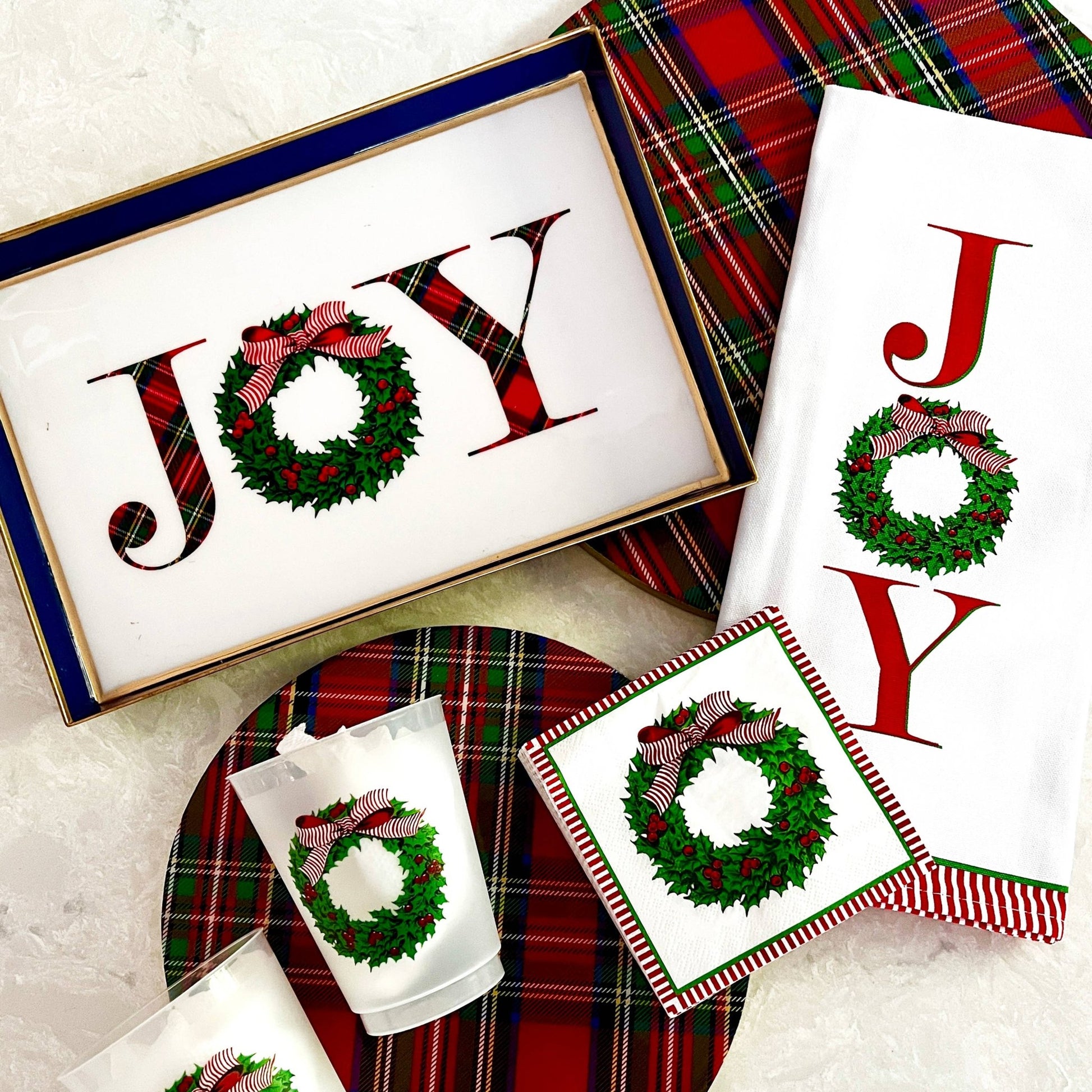 16 oz Shatterproof Cups | Set of 8 | Holly Wreath - Bria Blair Creative