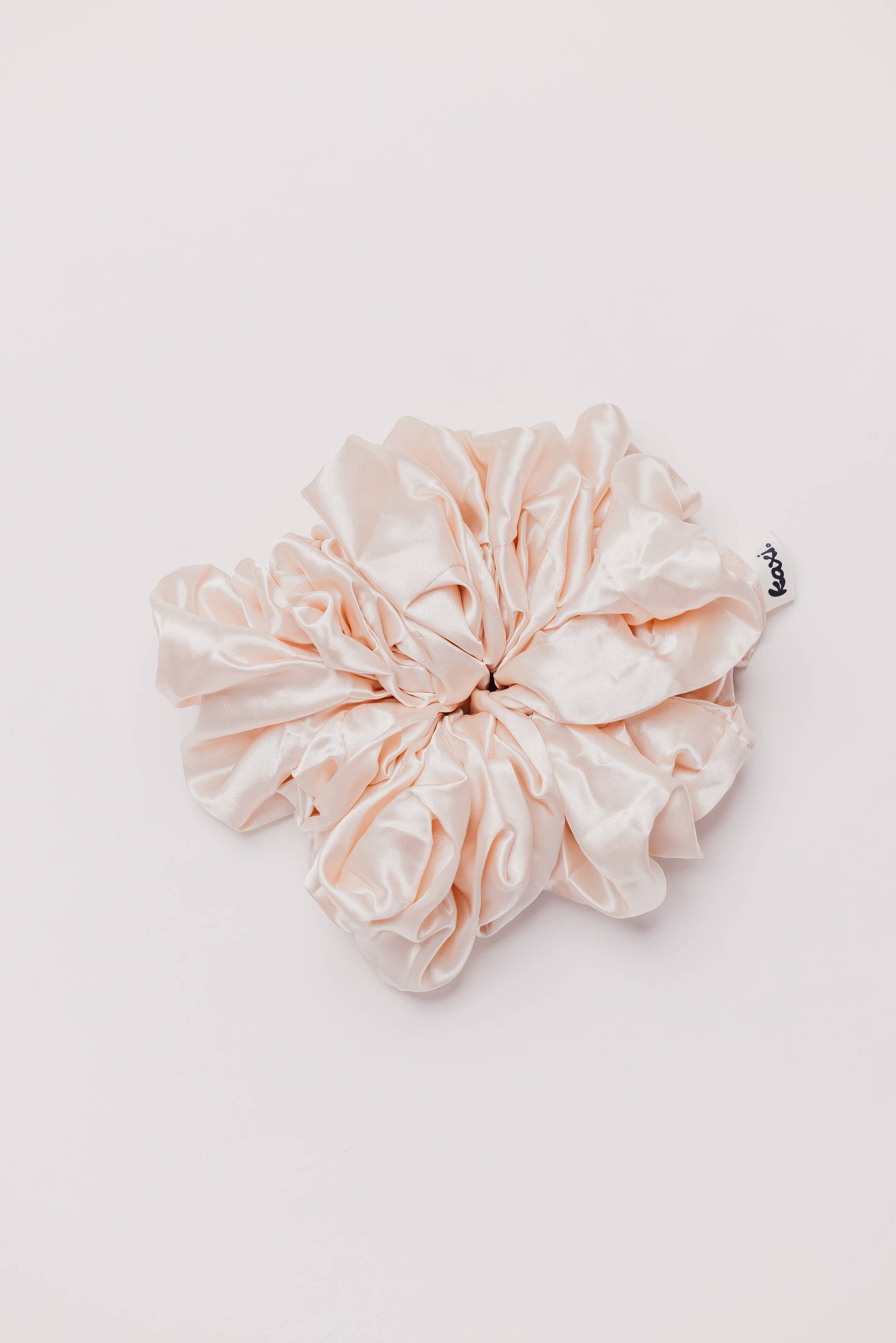 JUMBO SLEEP SATIN SCRUNCHIES: BLACK