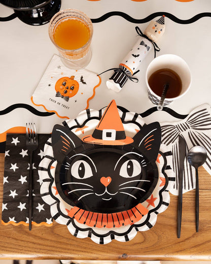 VHP1342 - Vintage Witchy Cat Plate