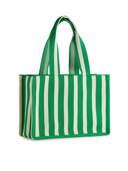 ISLA BOXY TOTE: NAVY