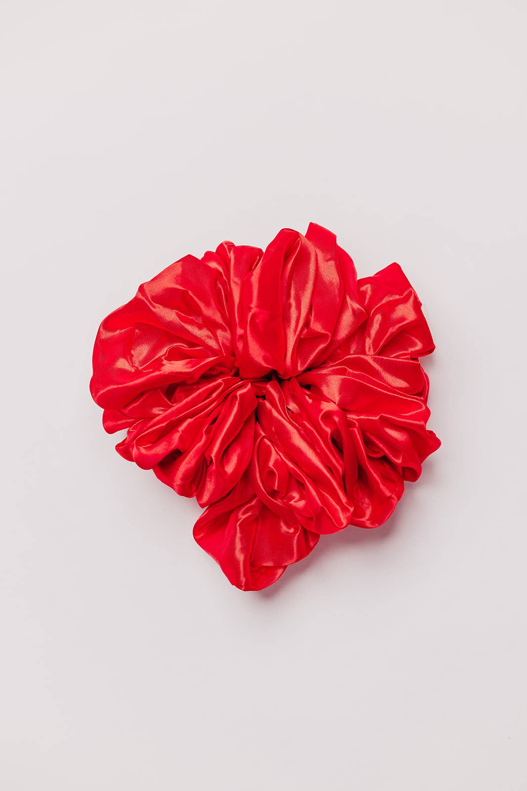JUMBO SLEEP SATIN SCRUNCHIES: BLACK
