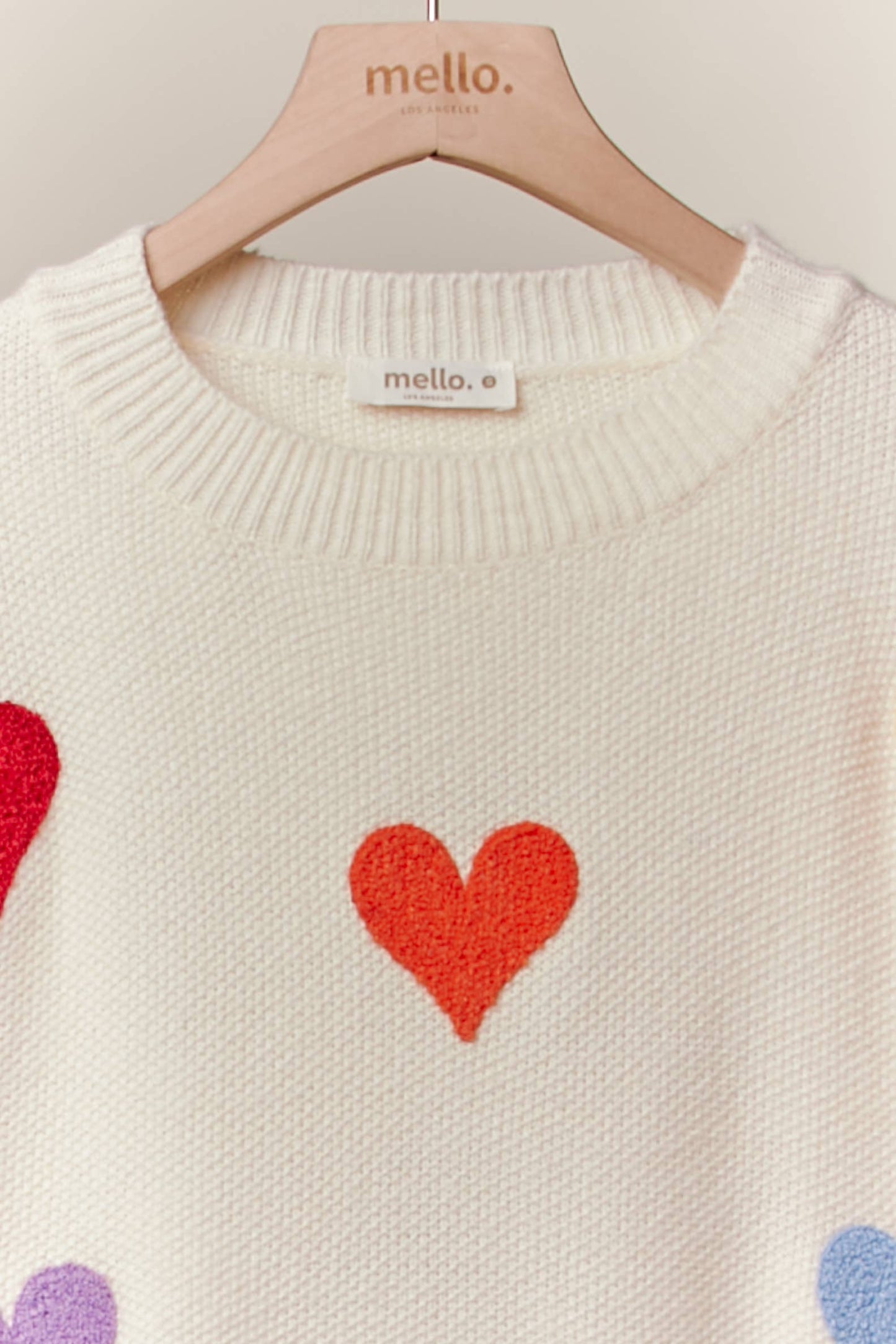 Heart Shaped Patterns Front Round Neck Sweater: Cream / L