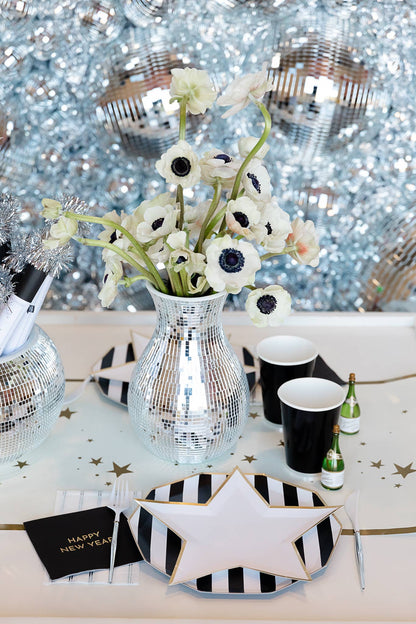 BLANC WHITE STAR SHAPED PLATES - Bria Blair Creative