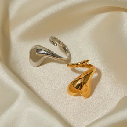 Chunky Wrap Around Heart Ring: Gold - Bria Blair Creative