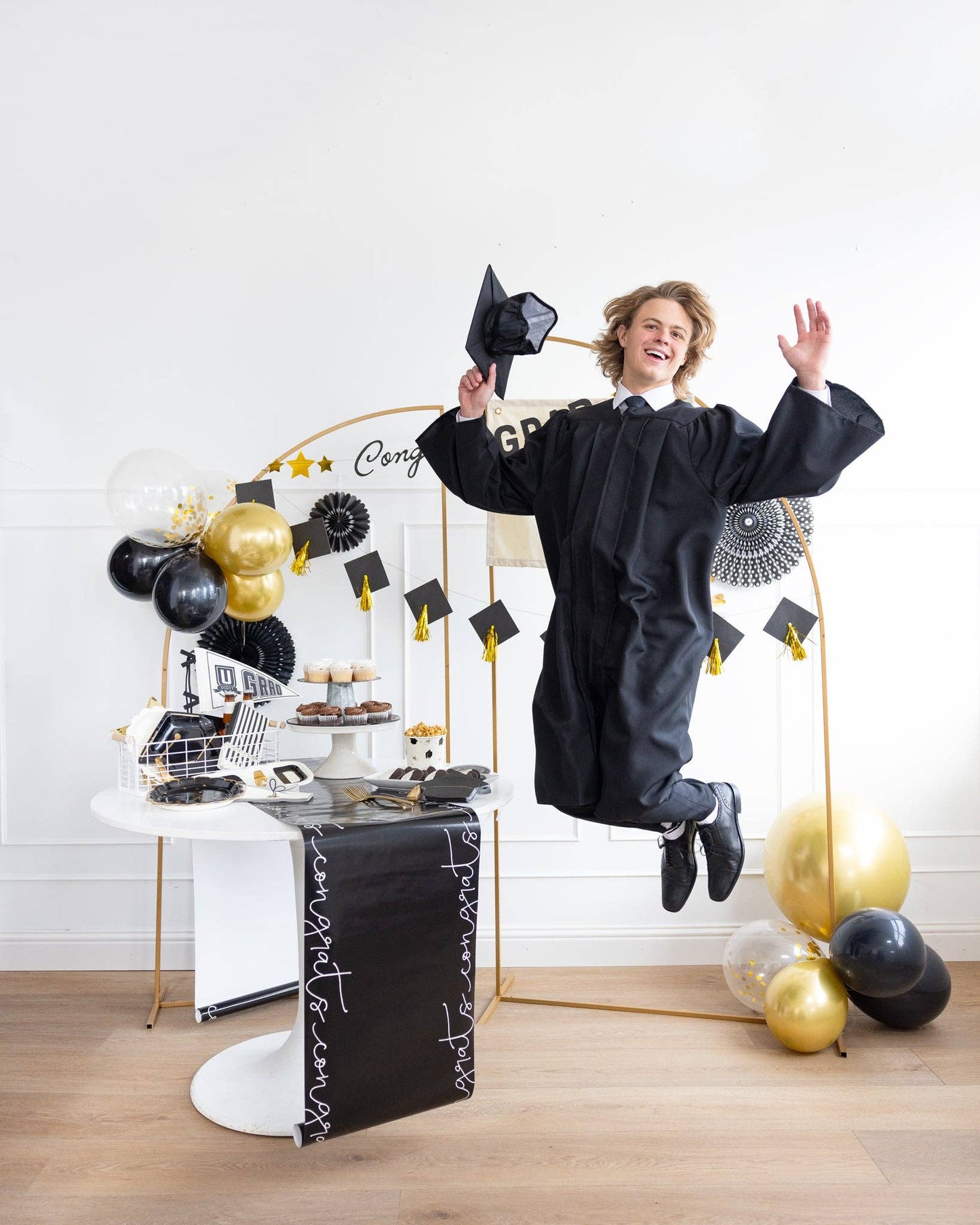 GRD1002 - Congrats Grad Cap Banner Set - Bria Blair Creative