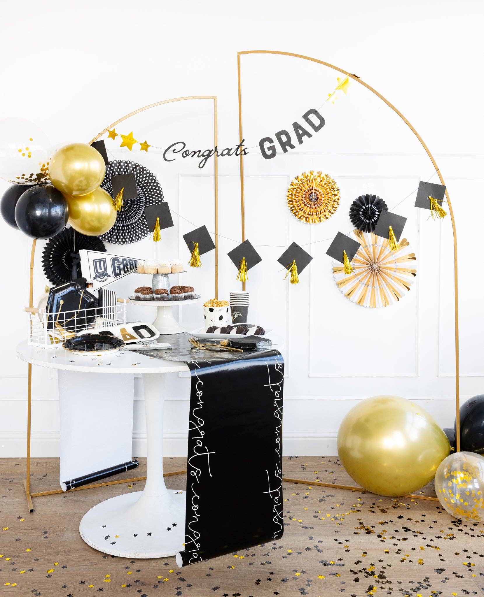 GRD1002 - Congrats Grad Cap Banner Set - Bria Blair Creative