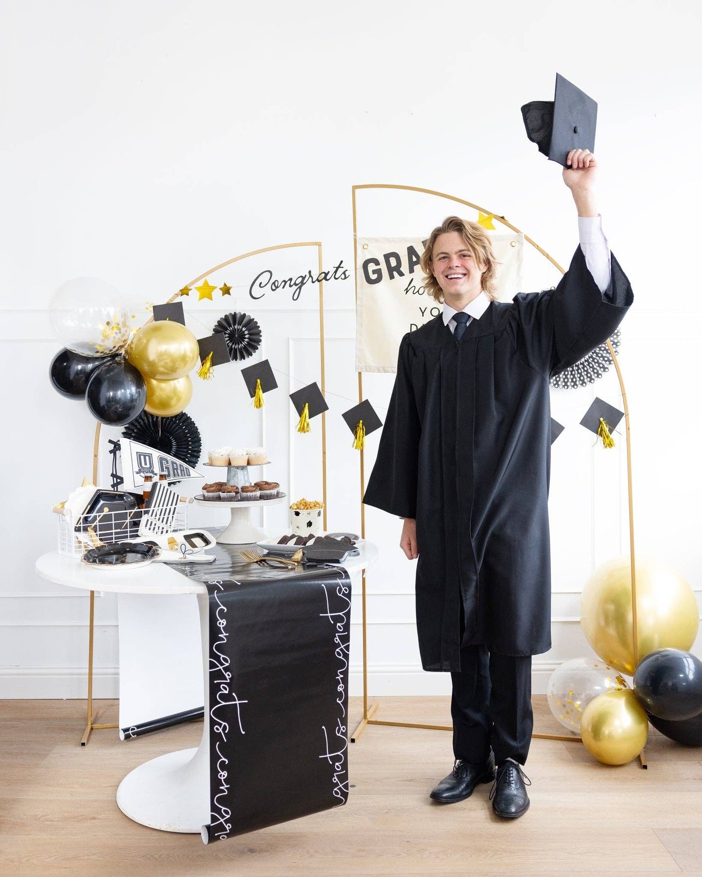 GRD1002 - Congrats Grad Cap Banner Set - Bria Blair Creative
