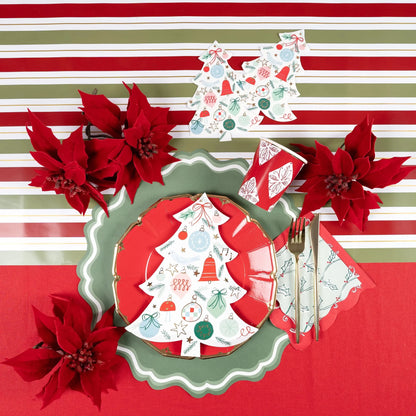 Green Fancy Scallop Paper Placemat - Bria Blair Creative