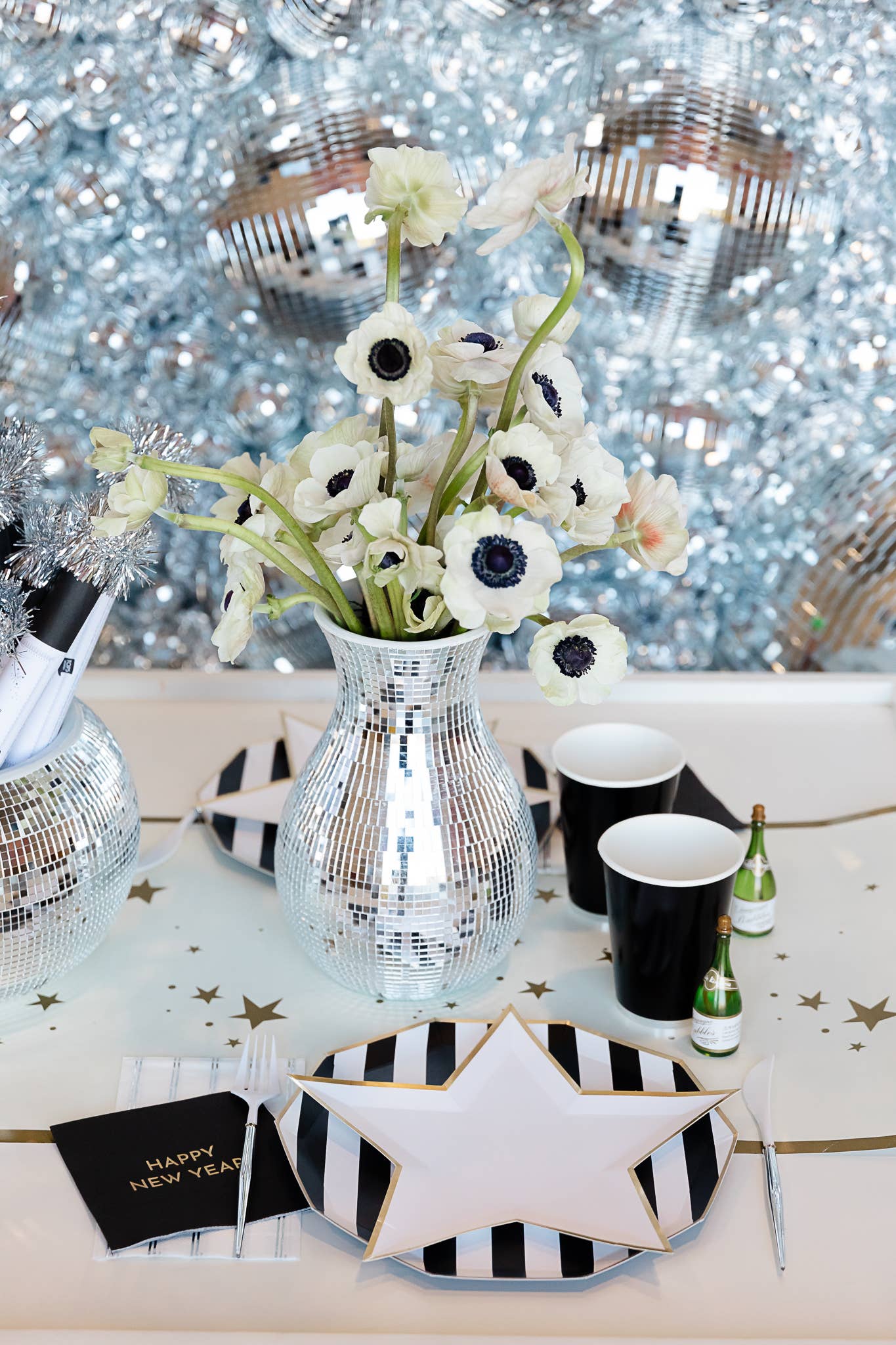 HAPPY NEW YEAR COCKTAIL NAPKINS - Bria Blair Creative