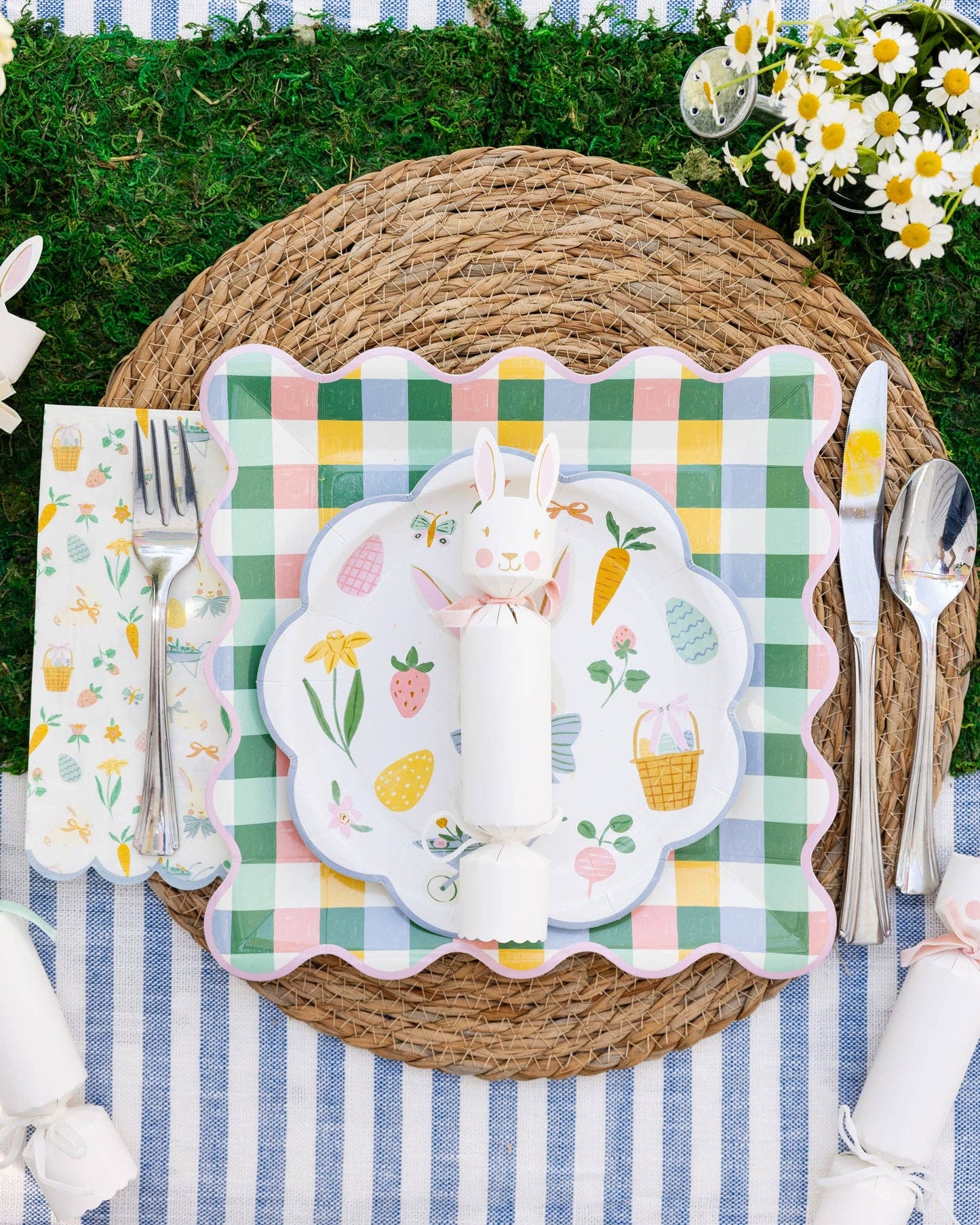 Hopscotch Gingham 10" Plate - Bria Blair Creative