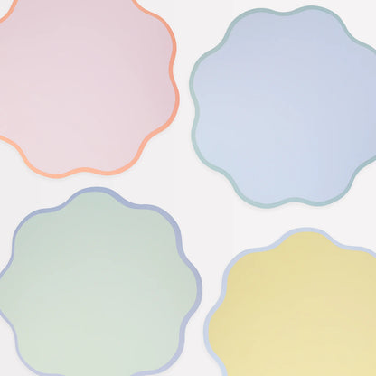 Wavy Round Placemats - 4 Assorted Designes - Set of 12