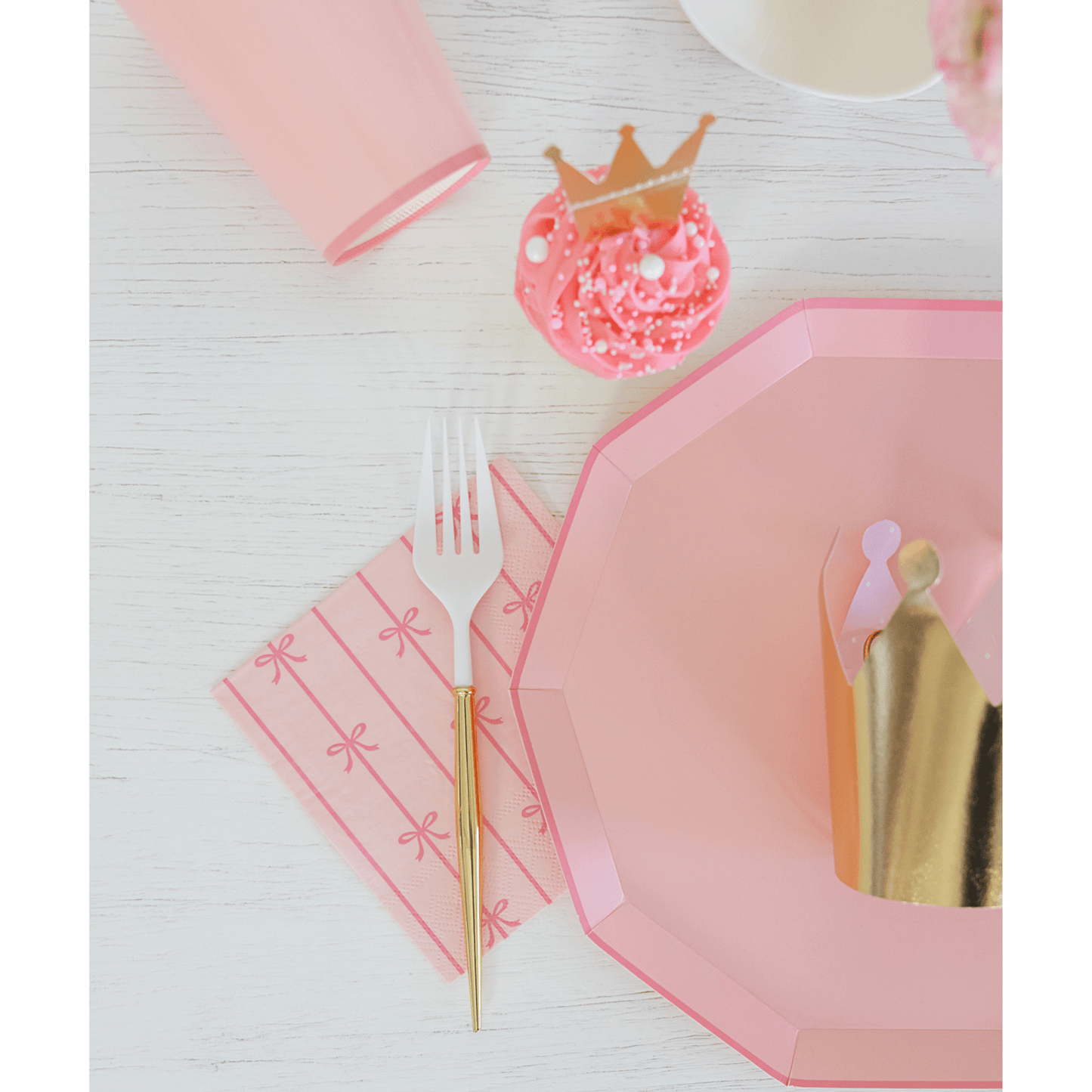 PETAL PINK PREMIUM DINNER PLATES - Bria Blair Creative