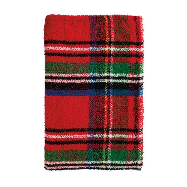 Red Tartan Chenille Blanke - Bria Blair Creative