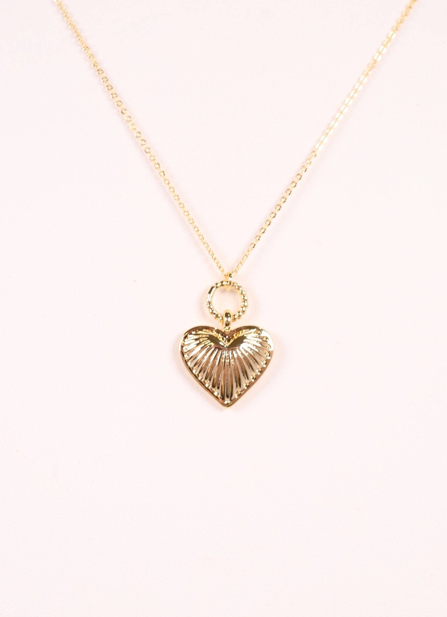 Shaylene Ribbed Heart Necklace GOLD: Default - Bria Blair Creative