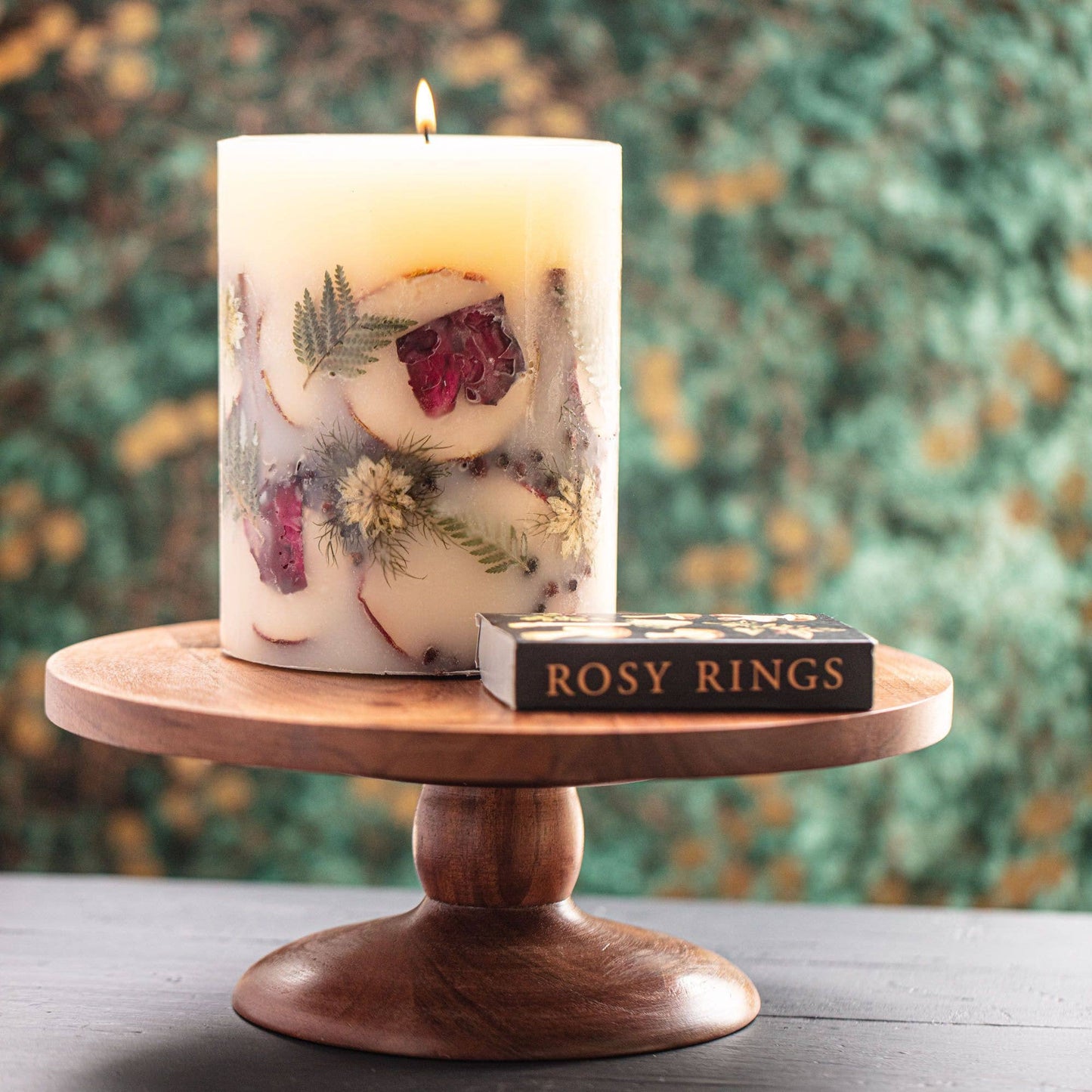 Spicy Apple Small Round Botanical Candle - Bria Blair Creative