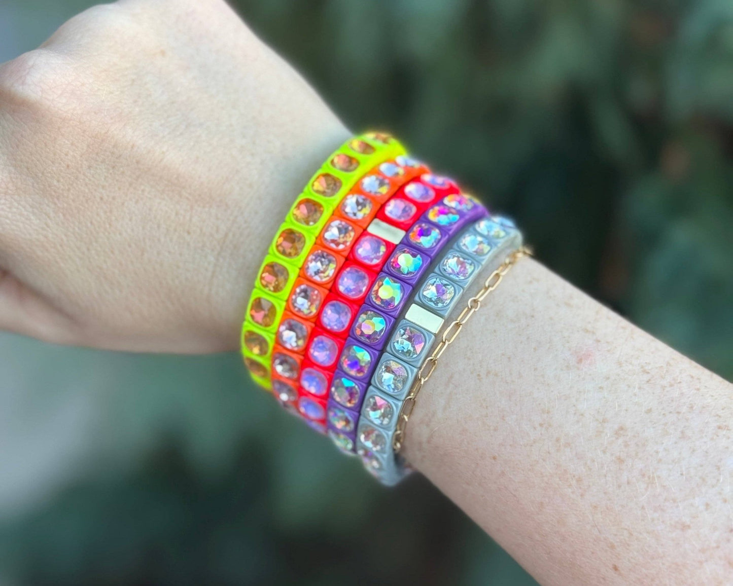 Stretch Bracelet - Enamel w/ Circle Stones - Zoe: Red - Bria Blair Creative