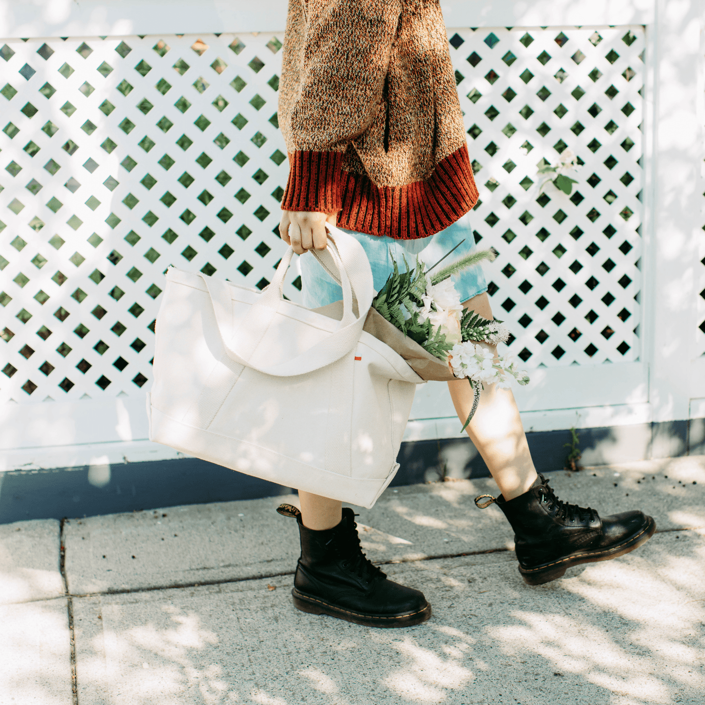 Utility Canvas Crossbody Tote: Natural - Bria Blair Creative