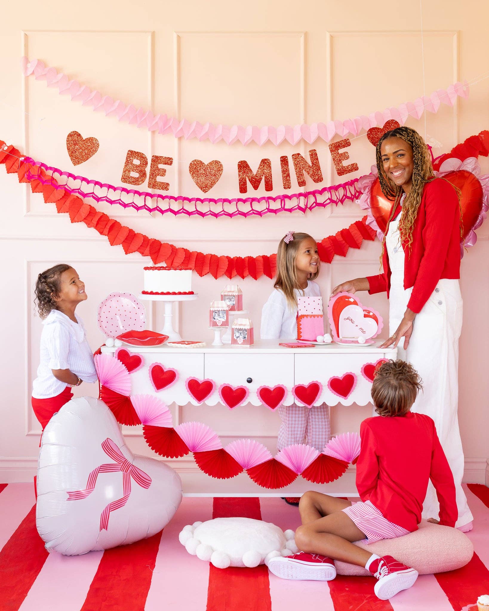 VAL1240 - Scalloped Heart Shaped Plate - Bria Blair Creative