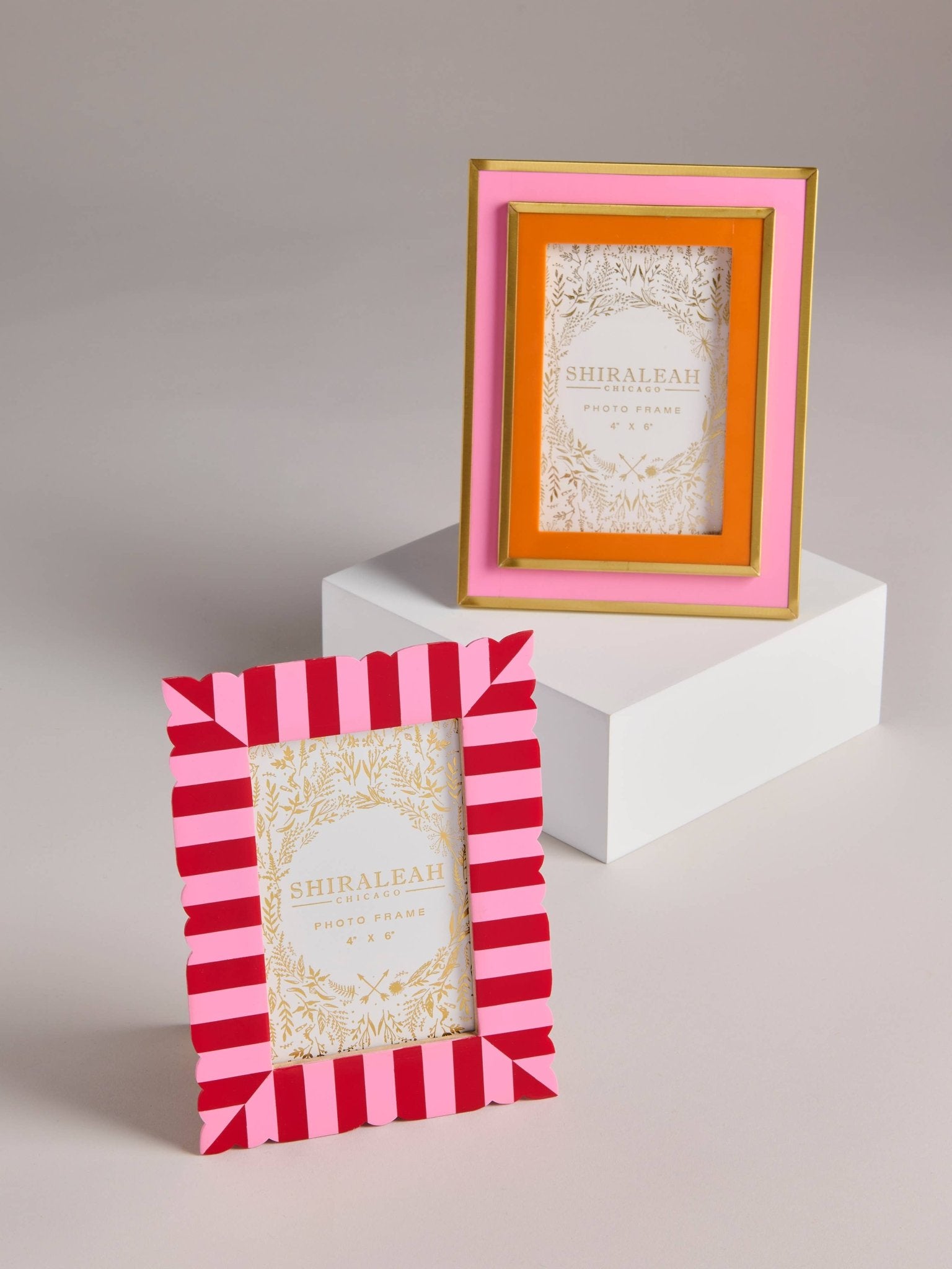 VIVA 4" x 6" CUT EDGE PICTURE FRAME: GREEN - Bria Blair Creative