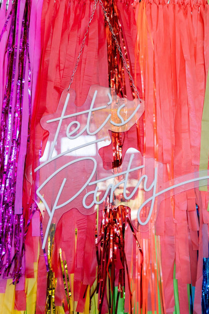 Viva La Fiesta Fringe Backdrop: ★6' W x 7' H - Bria Blair Creative